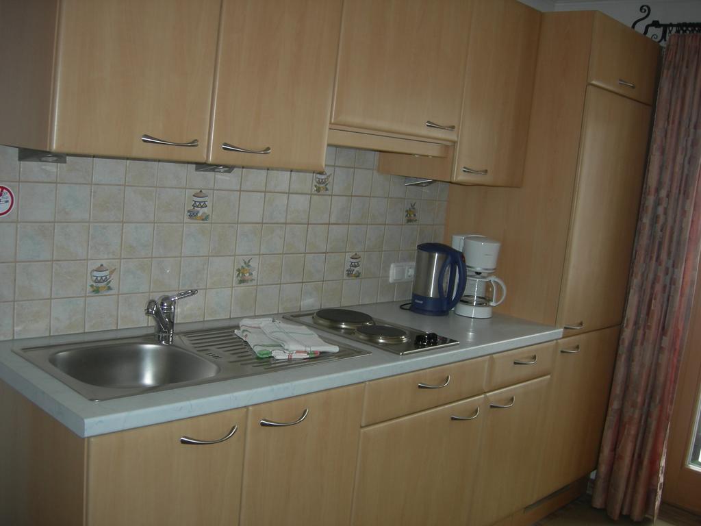 Haus Mooshof Apartment Lermoos Phòng bức ảnh